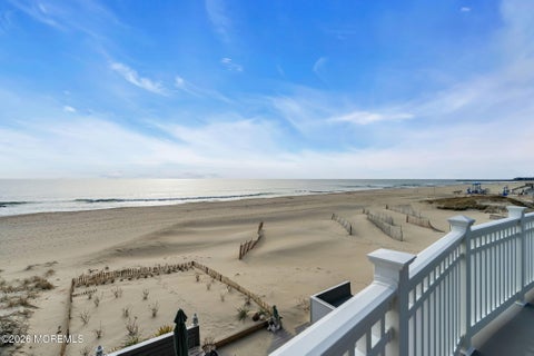 Multifamily For Rent - 55 Beach Front<br/> Monmouth County, Manasquan, NJ 08736