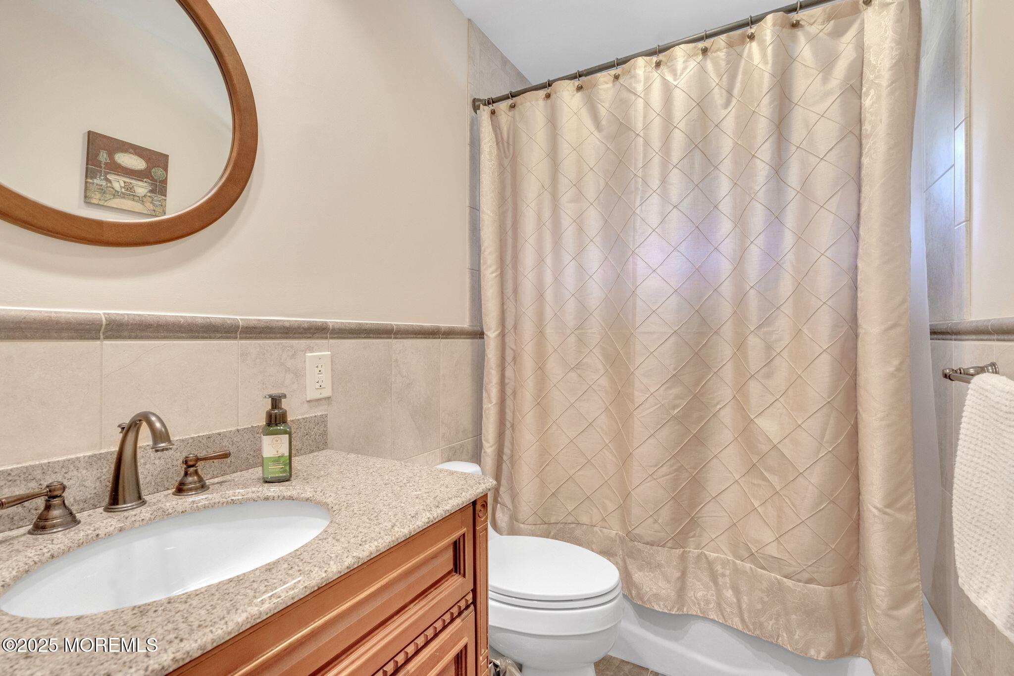 108 Leedsville Drive, Lincroft, New Jersey image 17