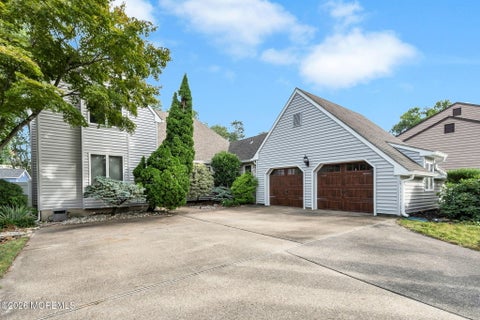 Homes For Sale - 883 Goose Creek Road<br/> Toms River, NJ 08753