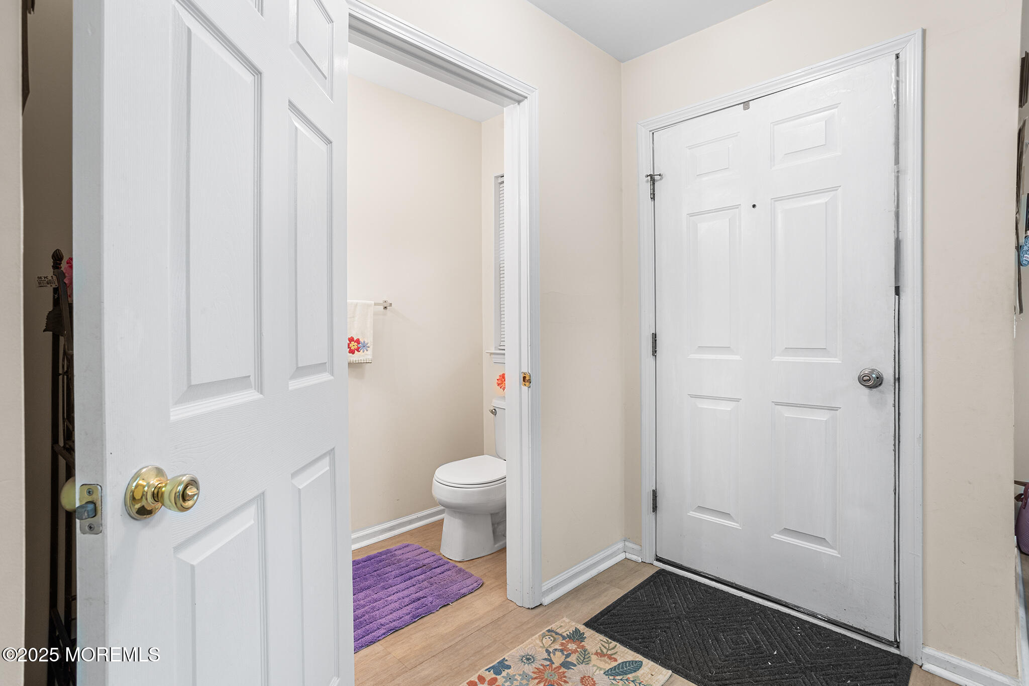 205 Prosperity Court, Toms River, New Jersey image 9
