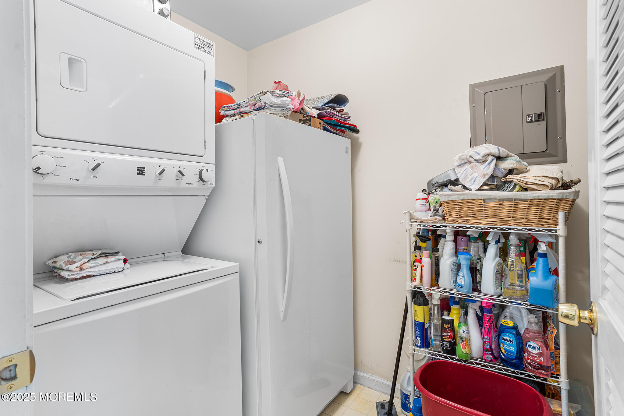 205 Prosperity Court, Toms River, New Jersey image 15