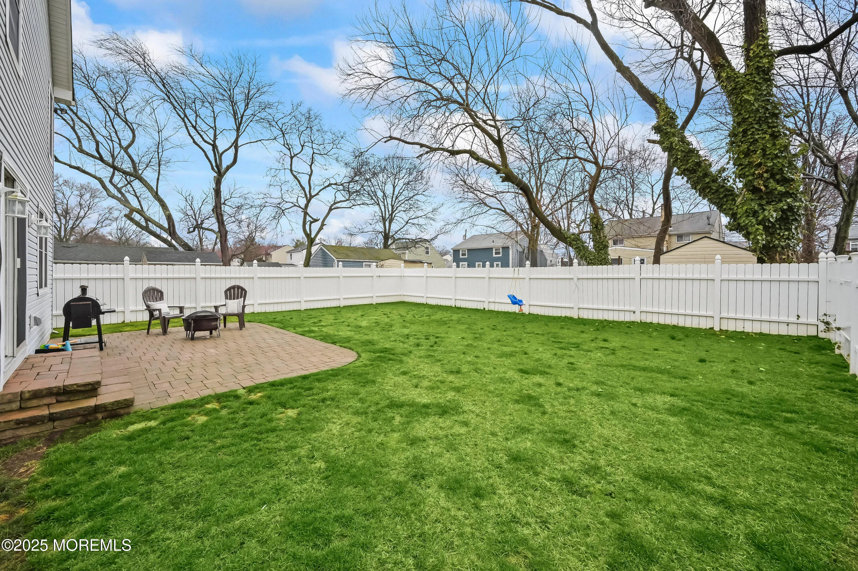 Hazlet, New Jersey 07734, United States, 3 Bedrooms Bedrooms, ,3 BathroomsBathrooms,Residential,Active,96990