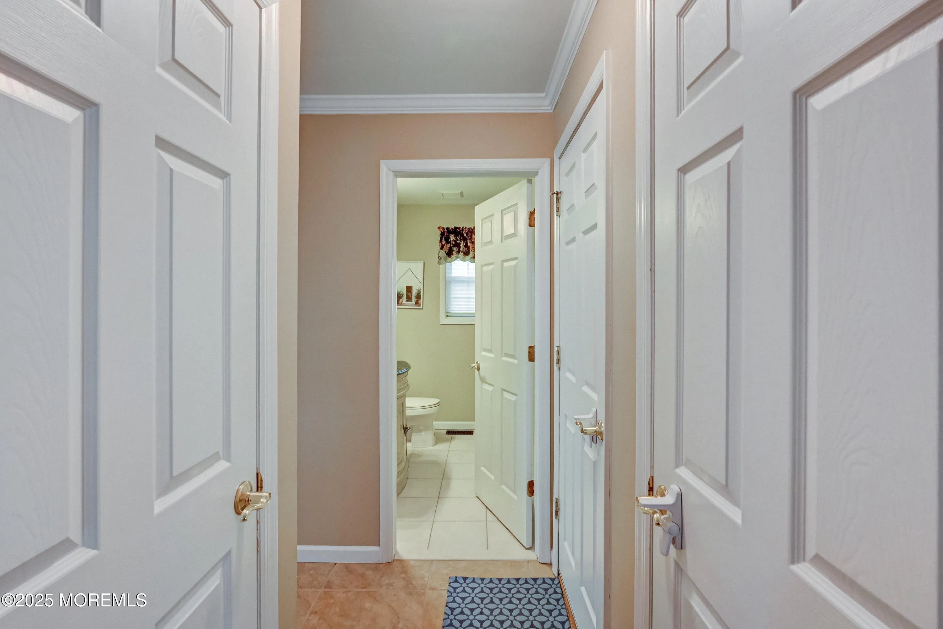 Hazlet, New Jersey 07734, United States, 3 Bedrooms Bedrooms, ,3 BathroomsBathrooms,Residential,Active,96990