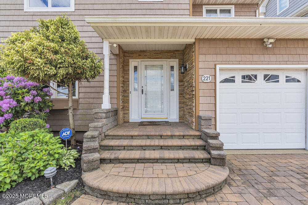 221 Bay Stream Drive, Toms River, New Jersey image 9