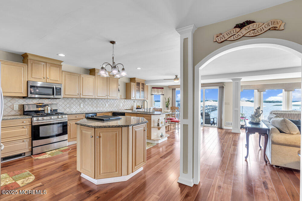 221 Bay Stream Drive, Toms River, New Jersey image 14