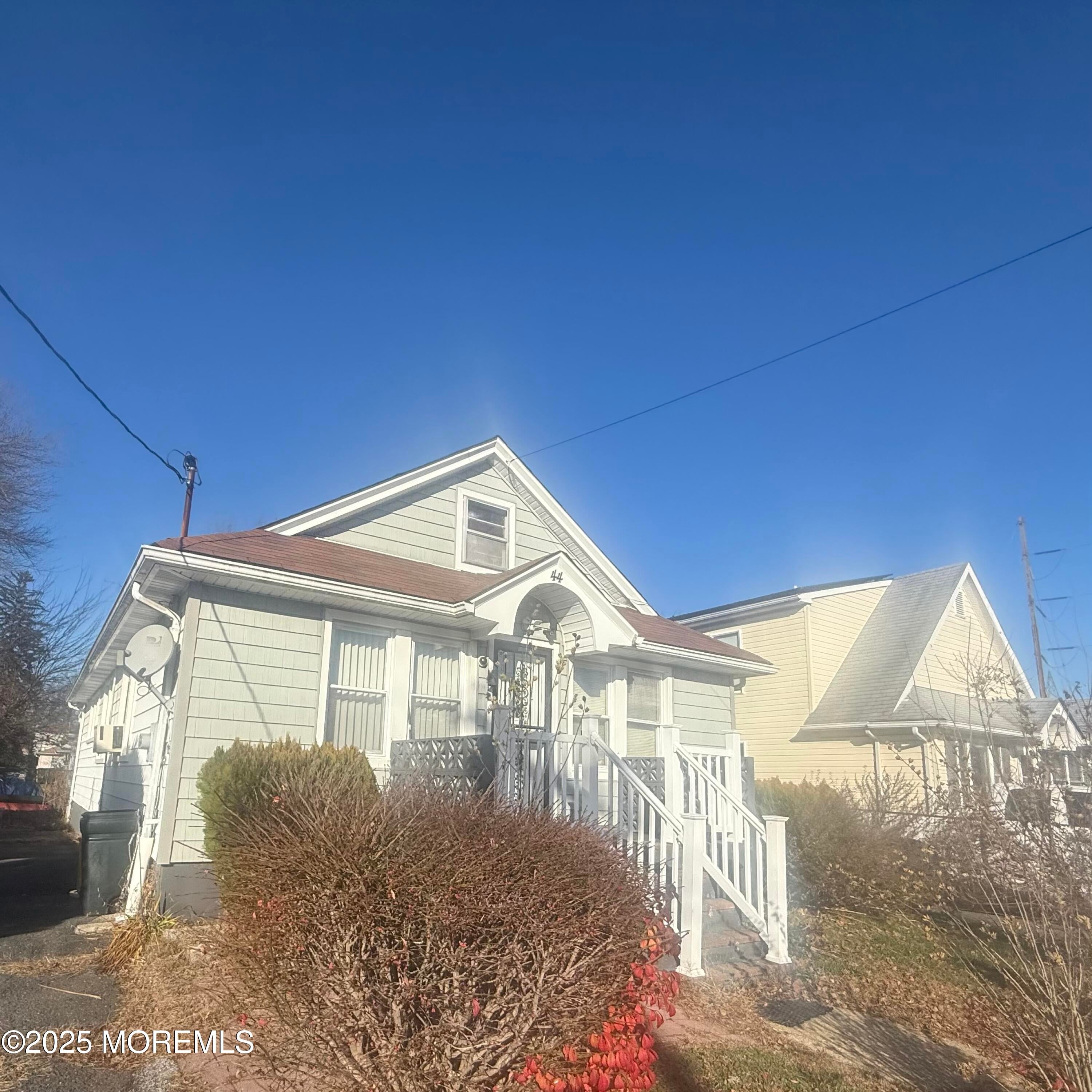 44 Drummond Avenue - Photo 3