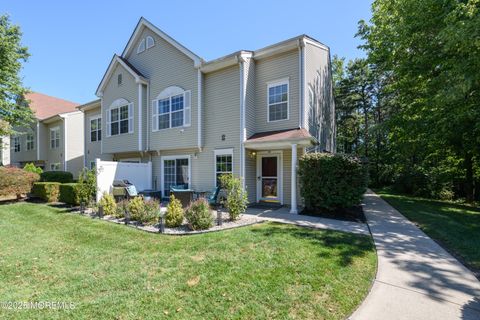 Photo of 24 Topeka Court, Tinton Falls, NJ 07712 (MLS # 22537498)