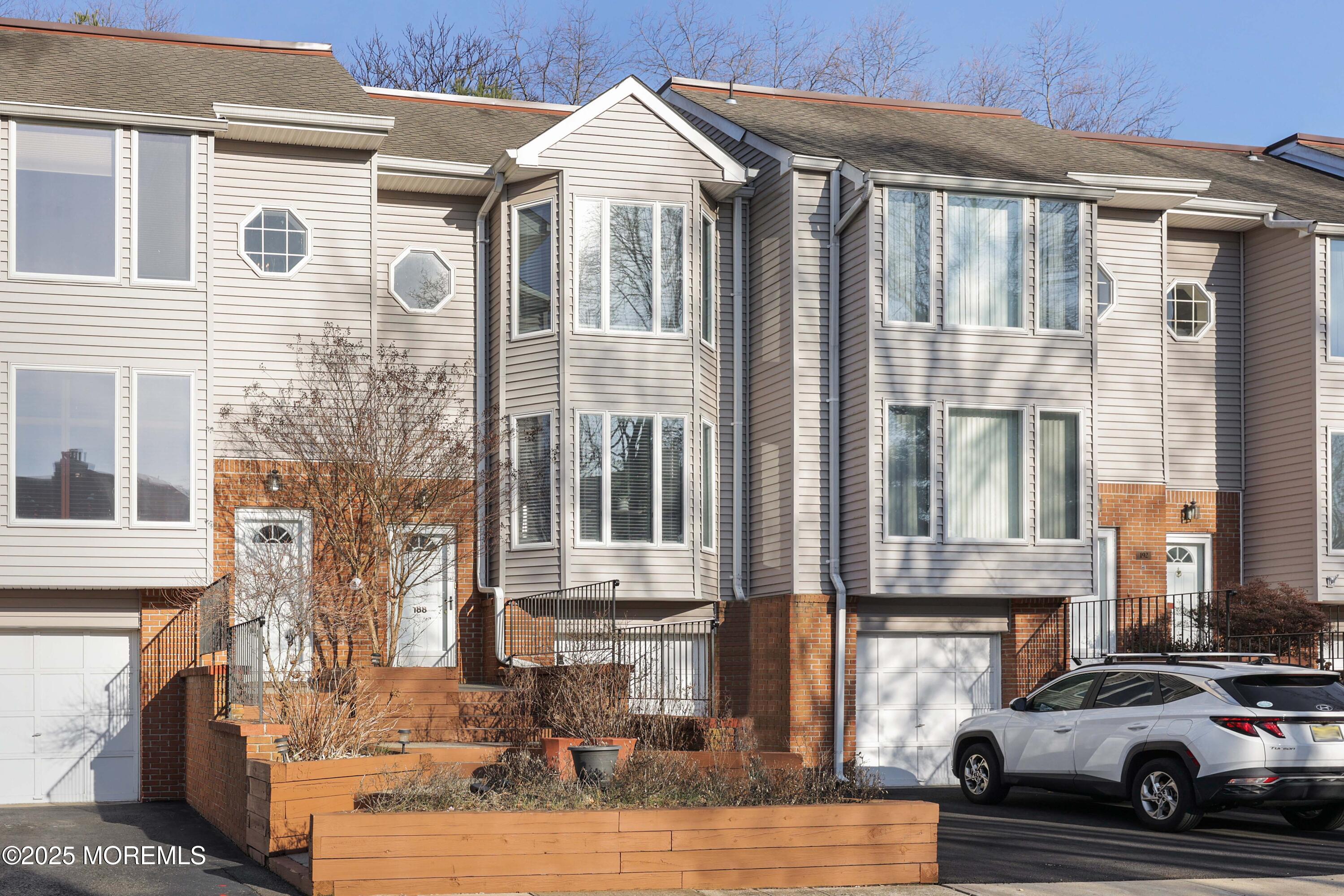 188 Ambassador Drive, Red Bank, New Jersey image 27