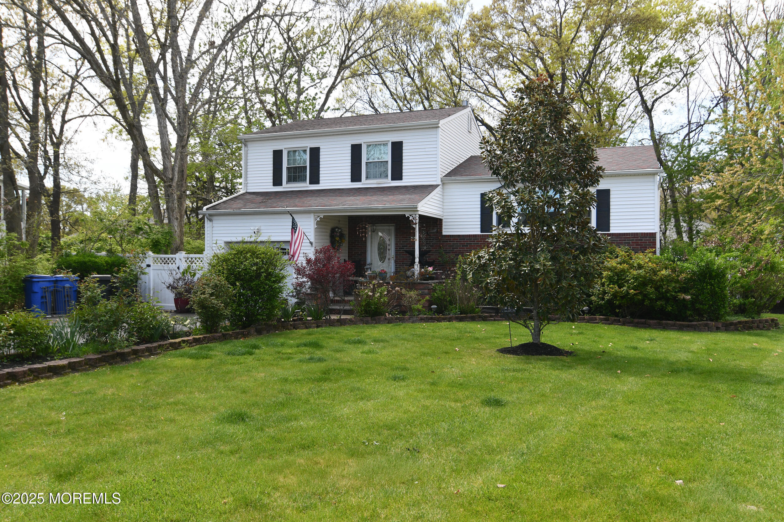 664 Huckleberry Lane, Toms River, New Jersey image 2