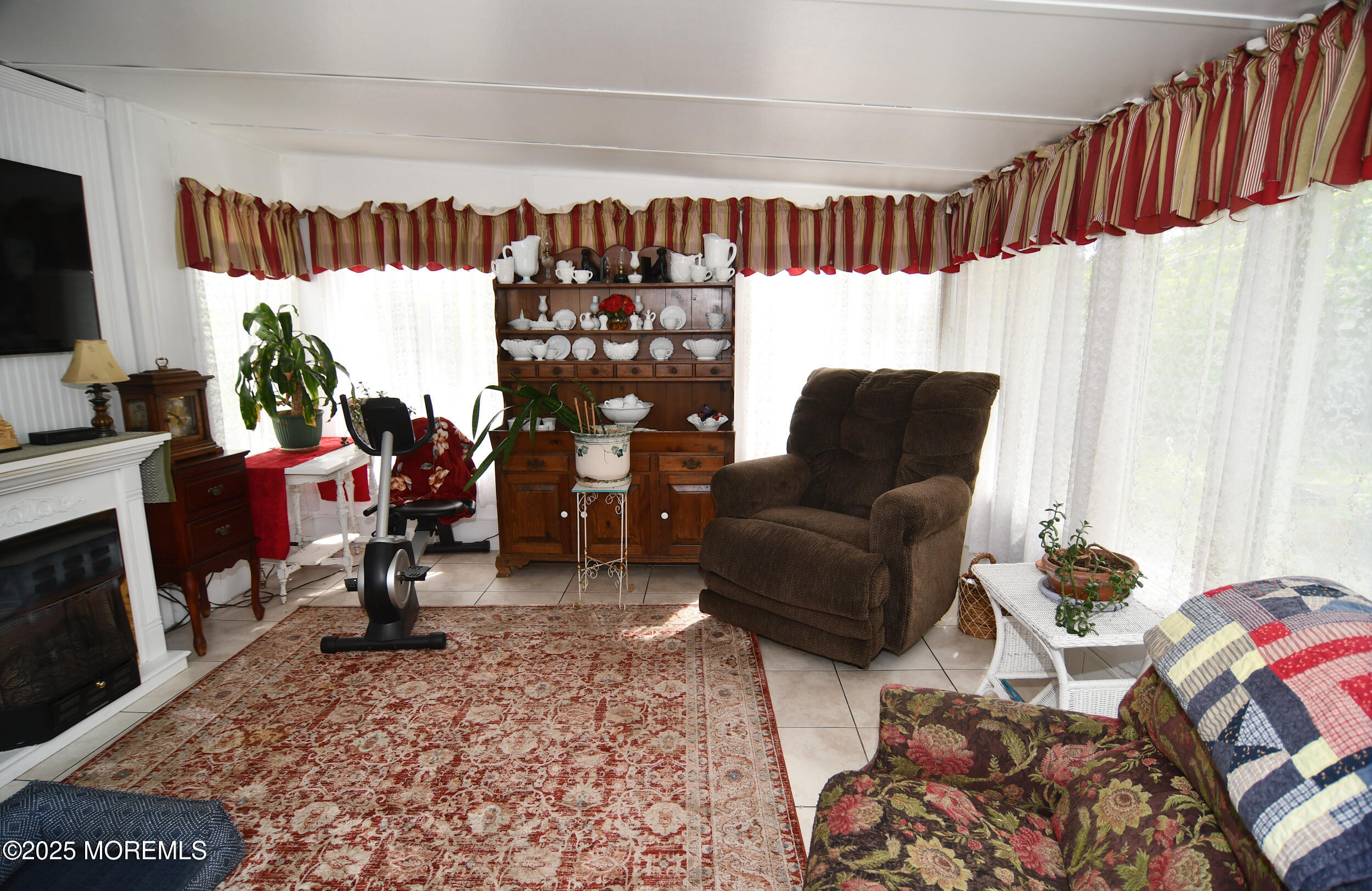 664 Huckleberry Lane, Toms River, New Jersey image 12