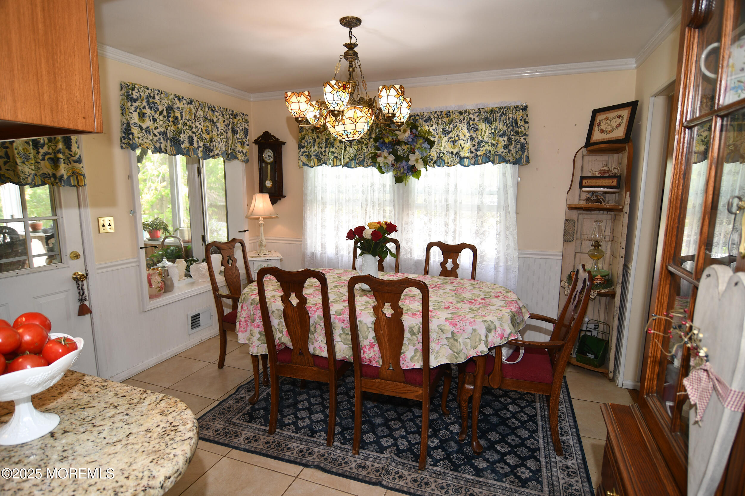664 Huckleberry Lane, Toms River, New Jersey image 8