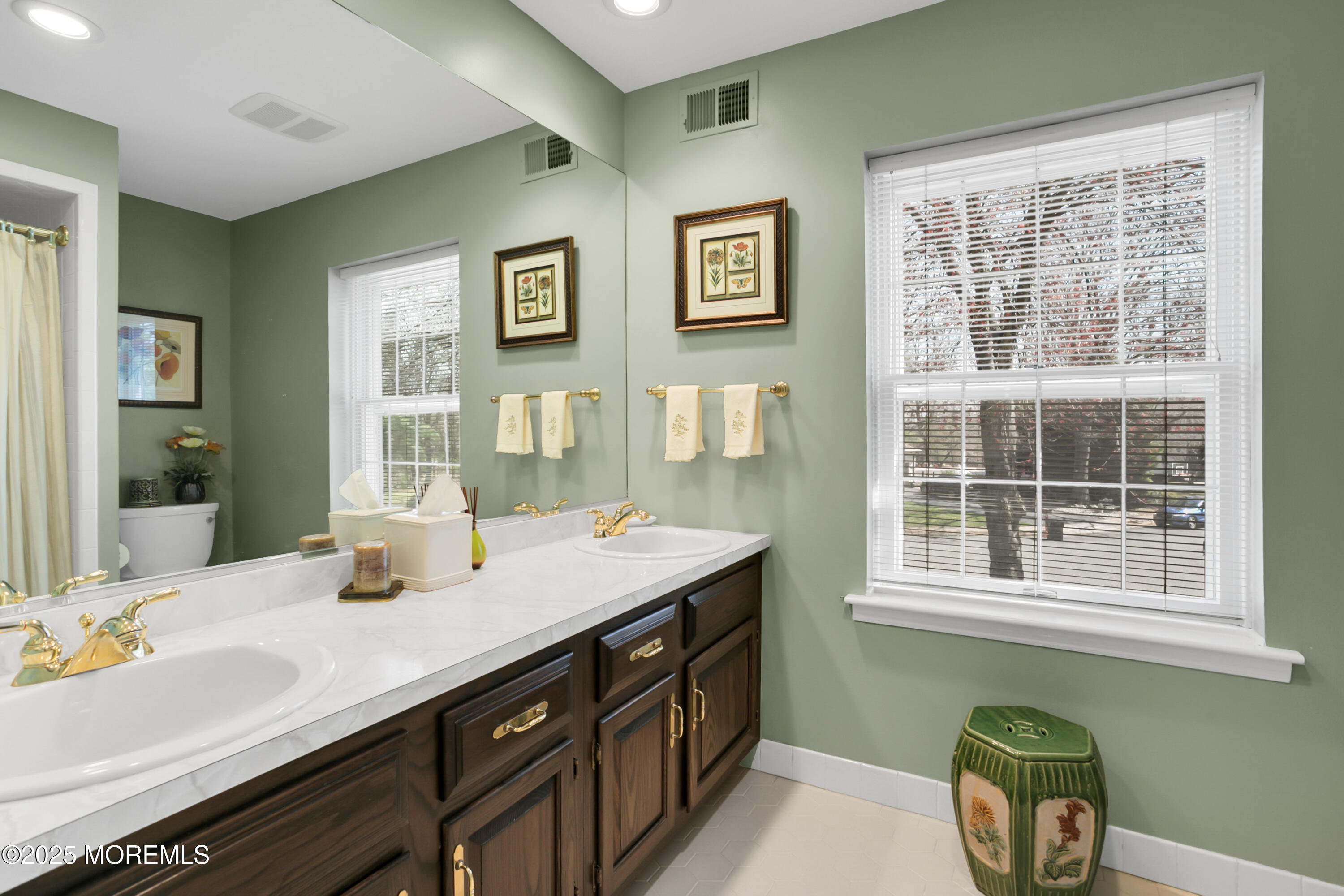 55 Doherty Drive, Middletown, New Jersey image 23