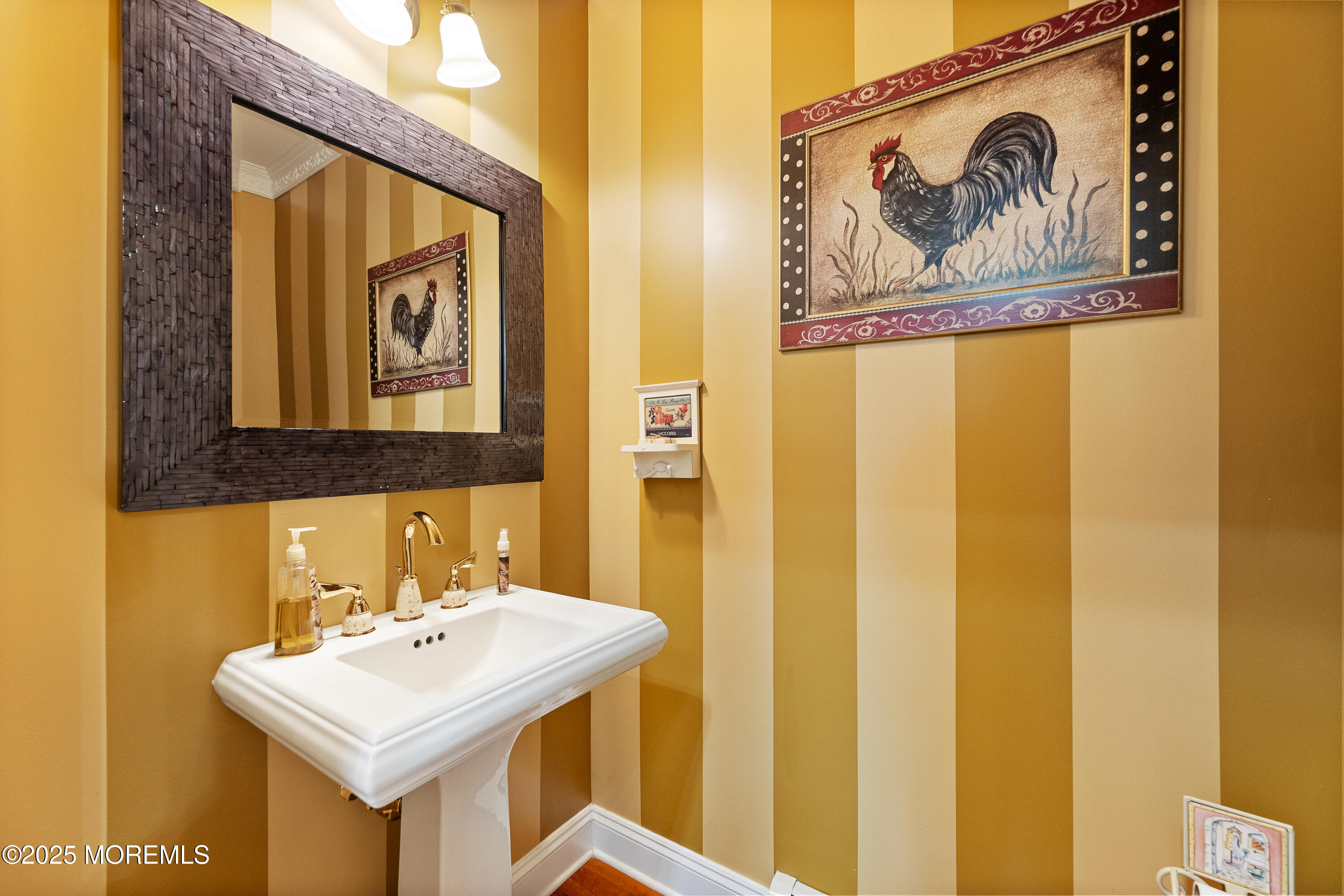 68 Hedgerow Lane, Manalapan, New Jersey image 37