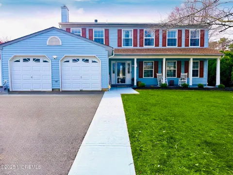 MLS: 22510085