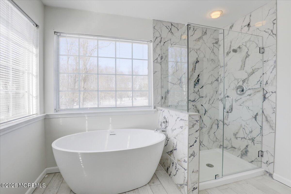 Manalapan, New Jersey, 07726, United States, 4 Bedrooms Bedrooms, ,4 BathroomsBathrooms,Residential,Active,1999930