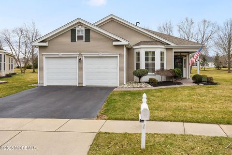 Homes For Sale - 26 Powderhorn Way<br/> Allentown, NJ 08501