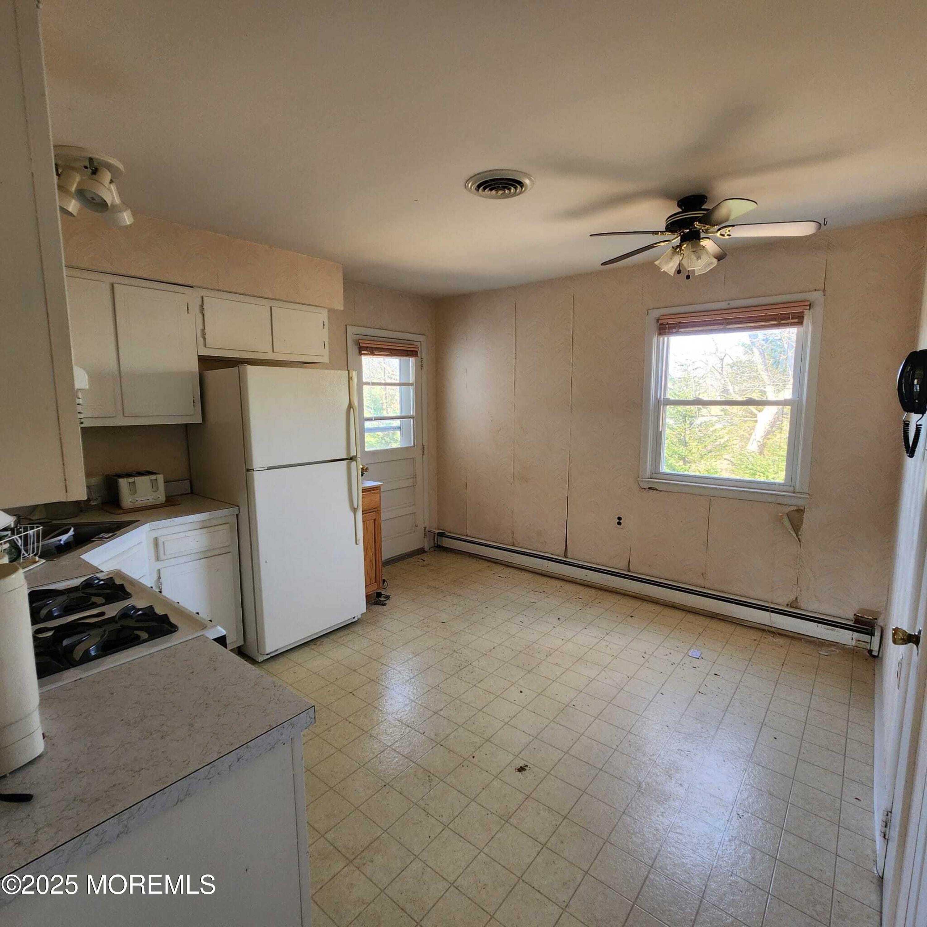 66 Heather Narrows, Toms River, New Jersey image 5