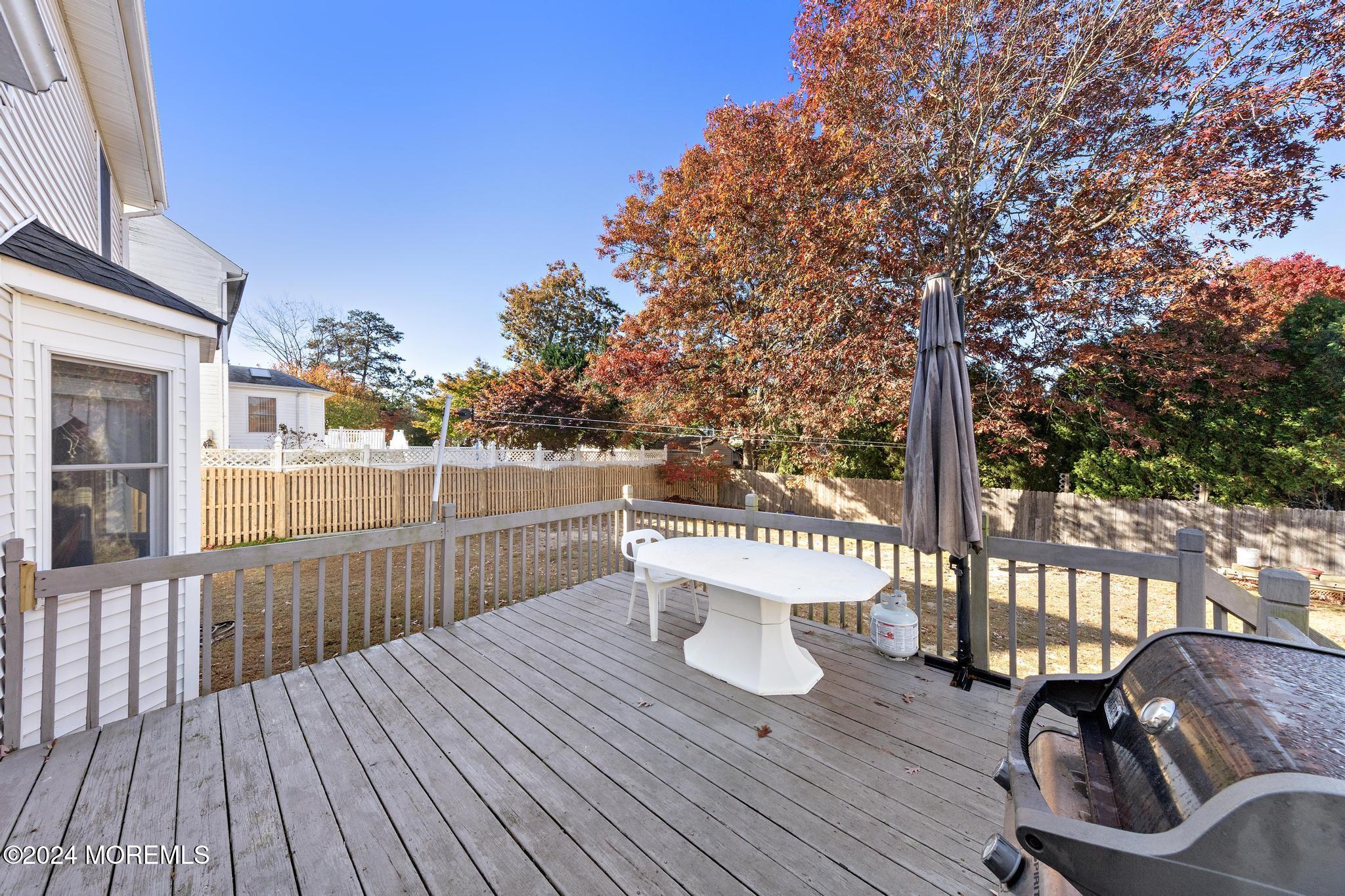 512 Shark Lane, Manahawkin, New Jersey image 32