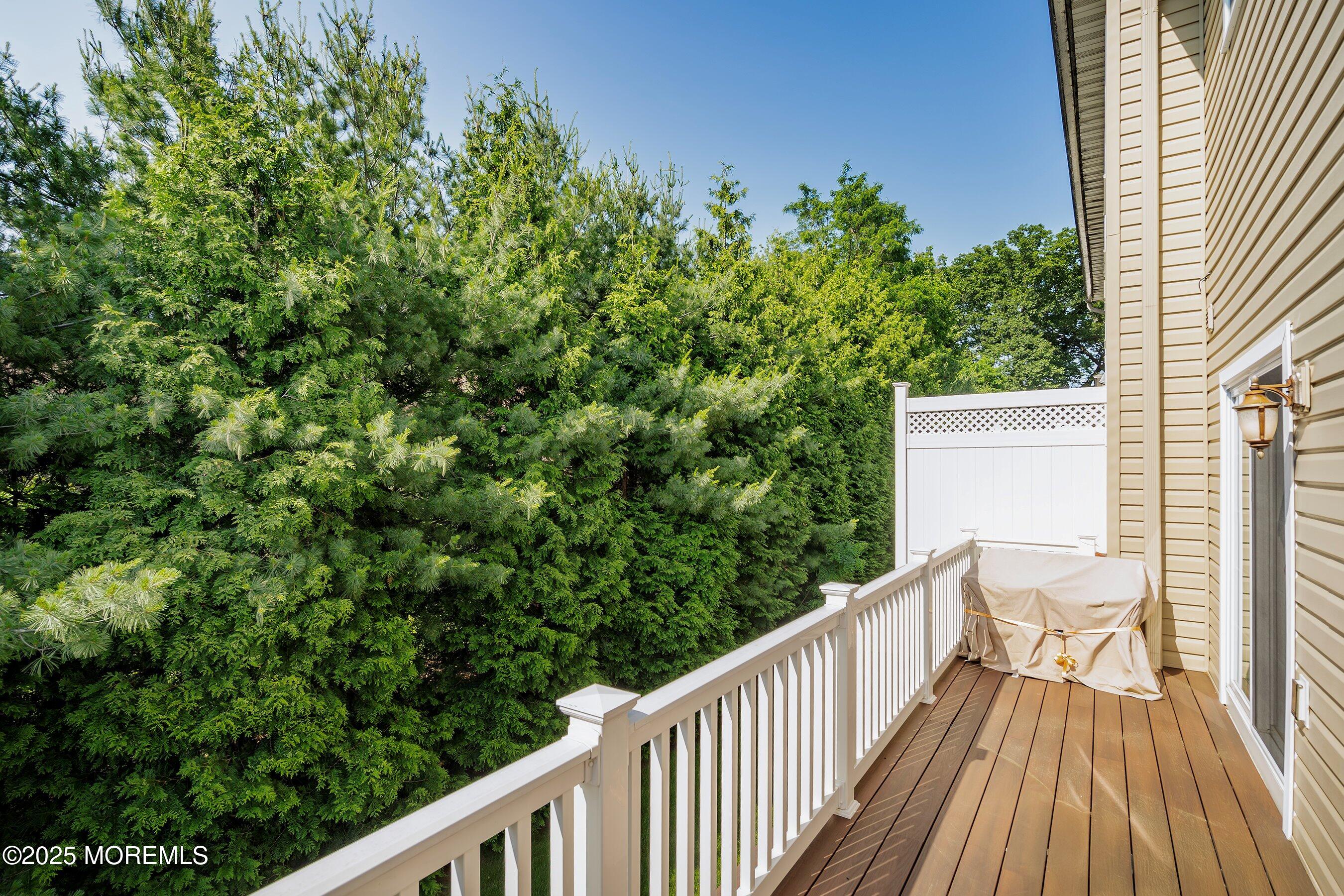52 White Oak Lane #510, Aberdeen, New Jersey image 18