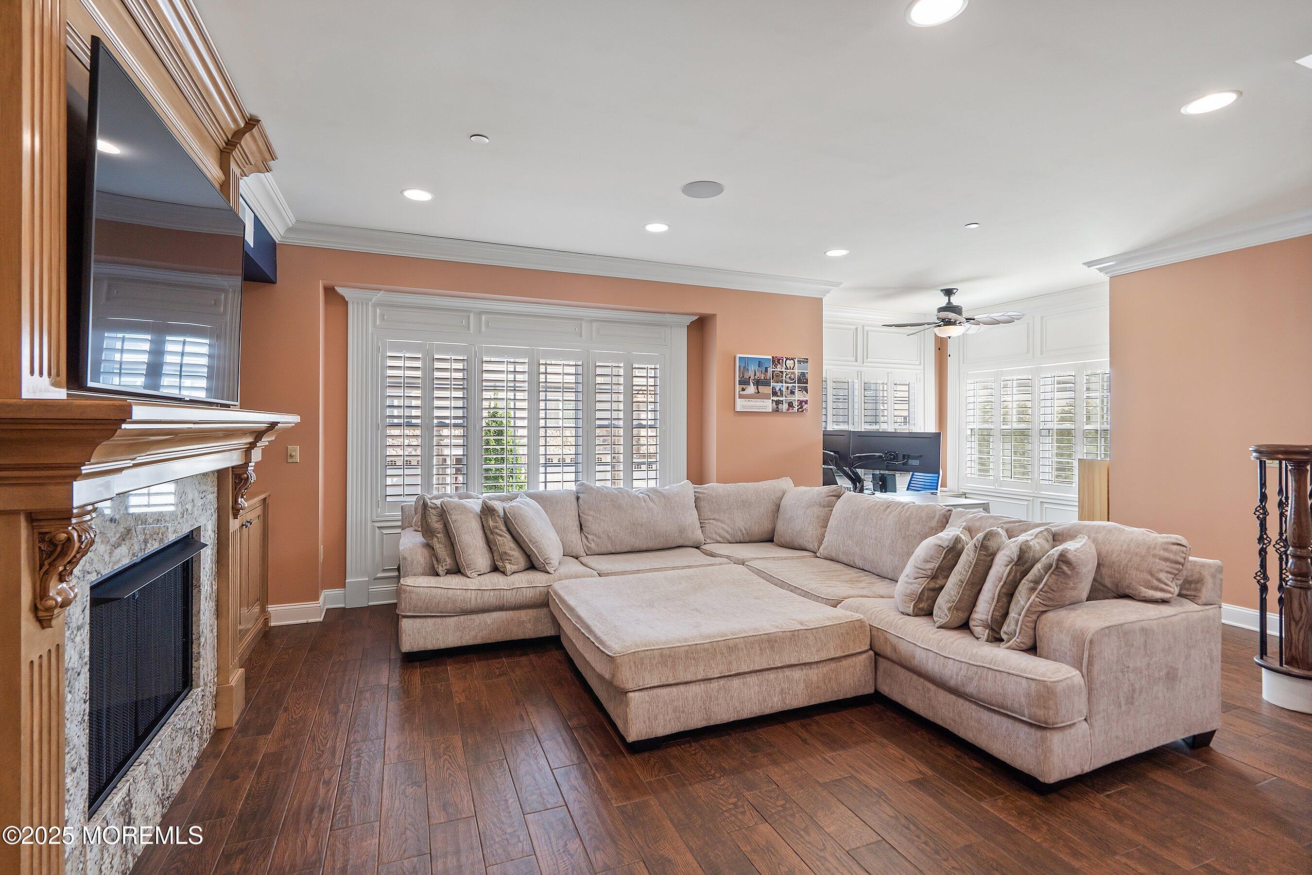 52 White Oak Lane #510, Aberdeen, New Jersey image 6