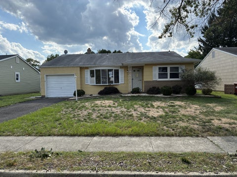 Homes For Sale - 3 Miles Pond Road<br/> Toms River, NJ 08757