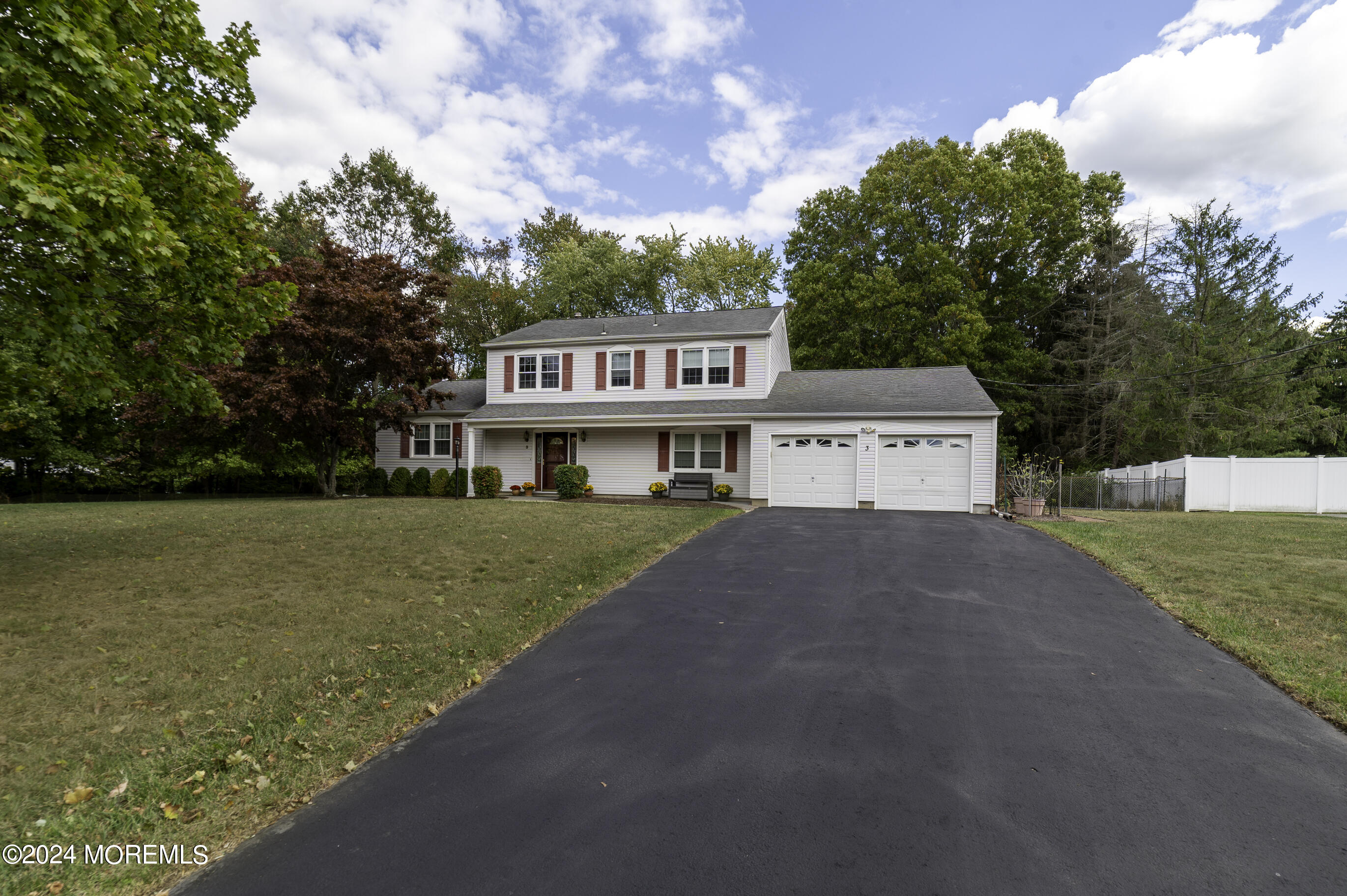 3 Buckingham Way, Freehold, New Jersey image 2