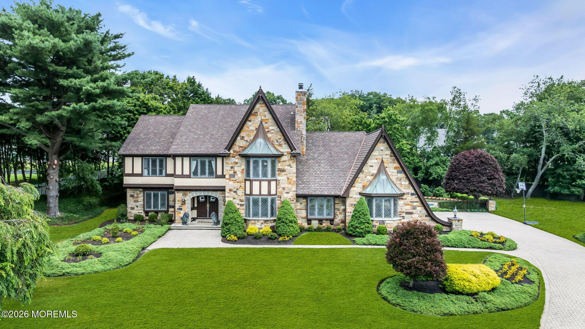 2520 Autumn Drive