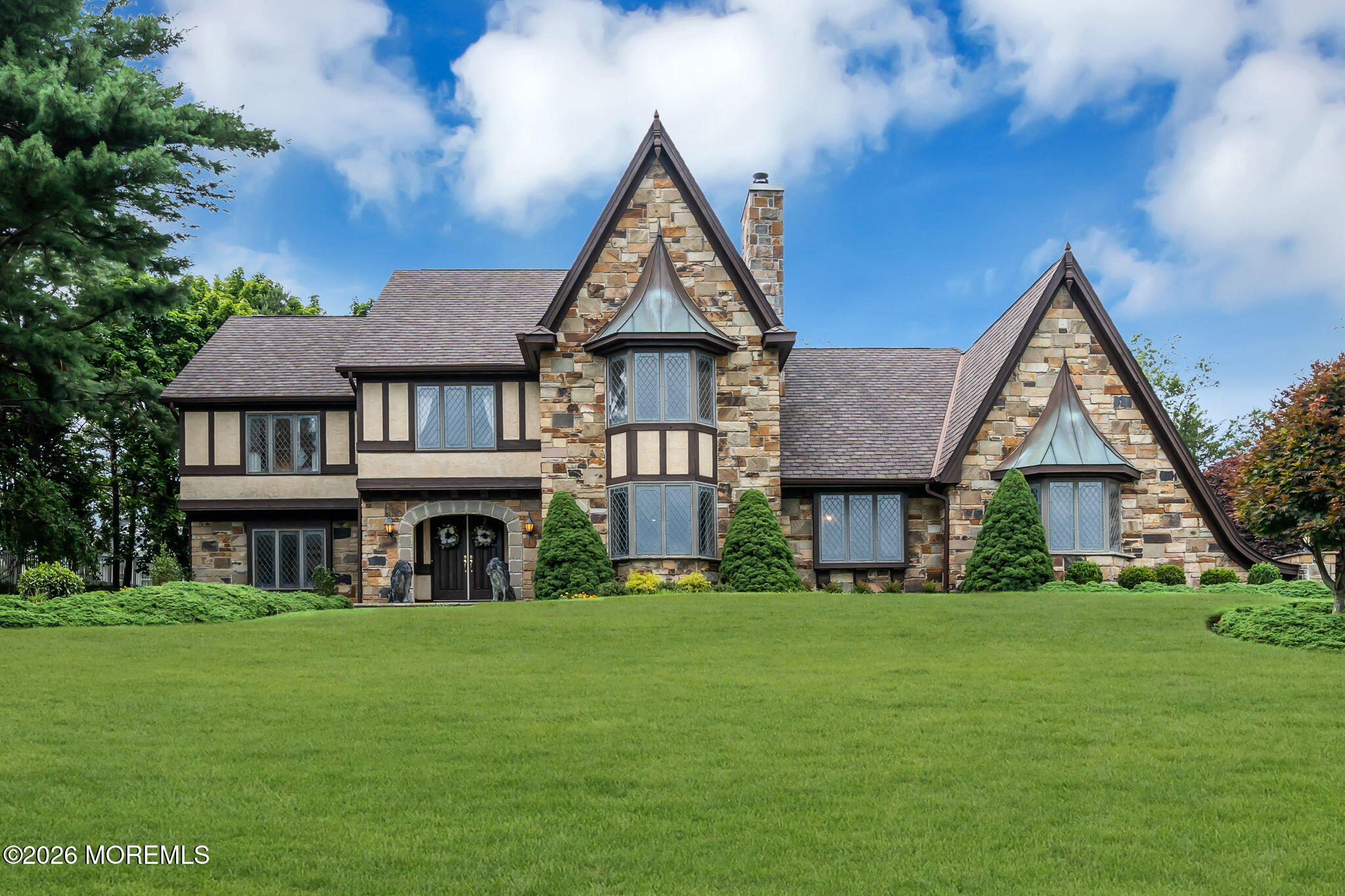 2520 Autumn Drive