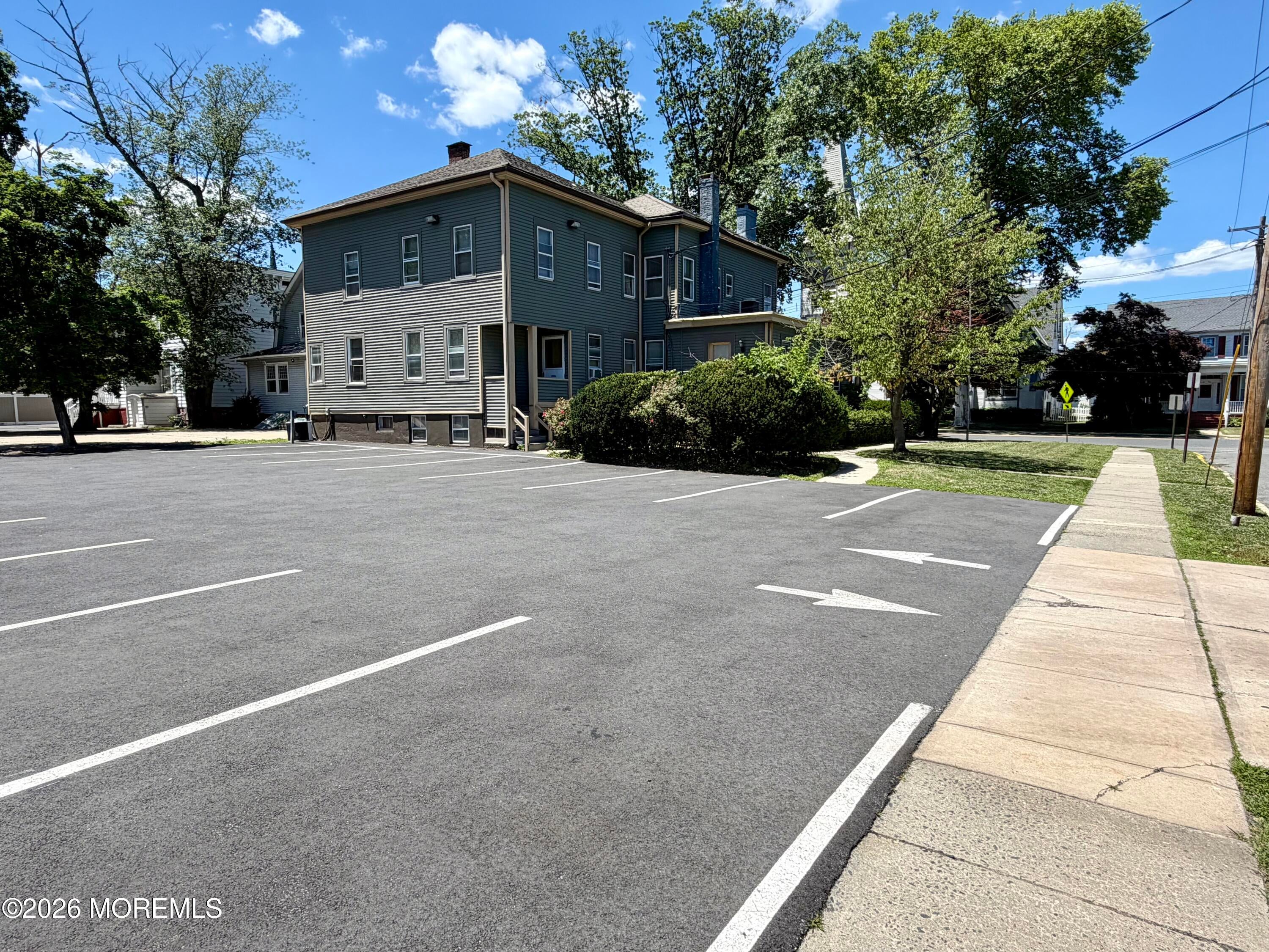 90 W Main Street