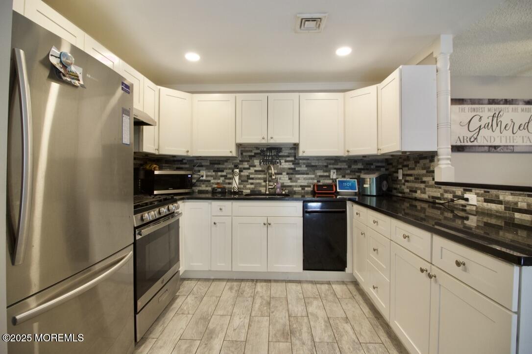202 Violet Lane, Jackson, New Jersey image 4