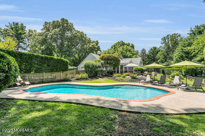 36 Blackbriar Drive
