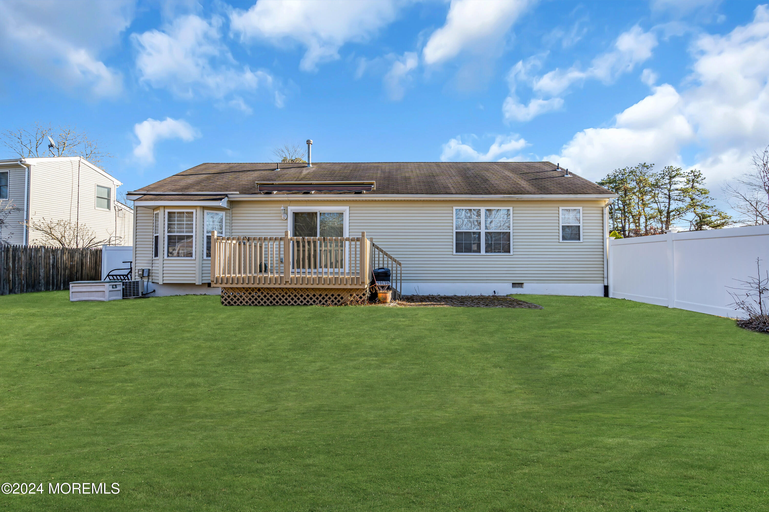 1092 Seashell Avenue, Manahawkin, New Jersey image 22