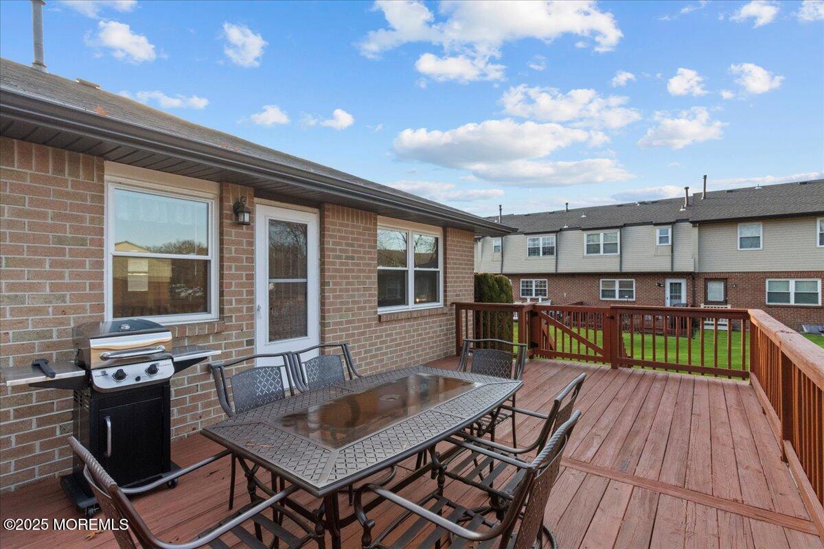 752 Kevin Court, Brick, New Jersey image 28
