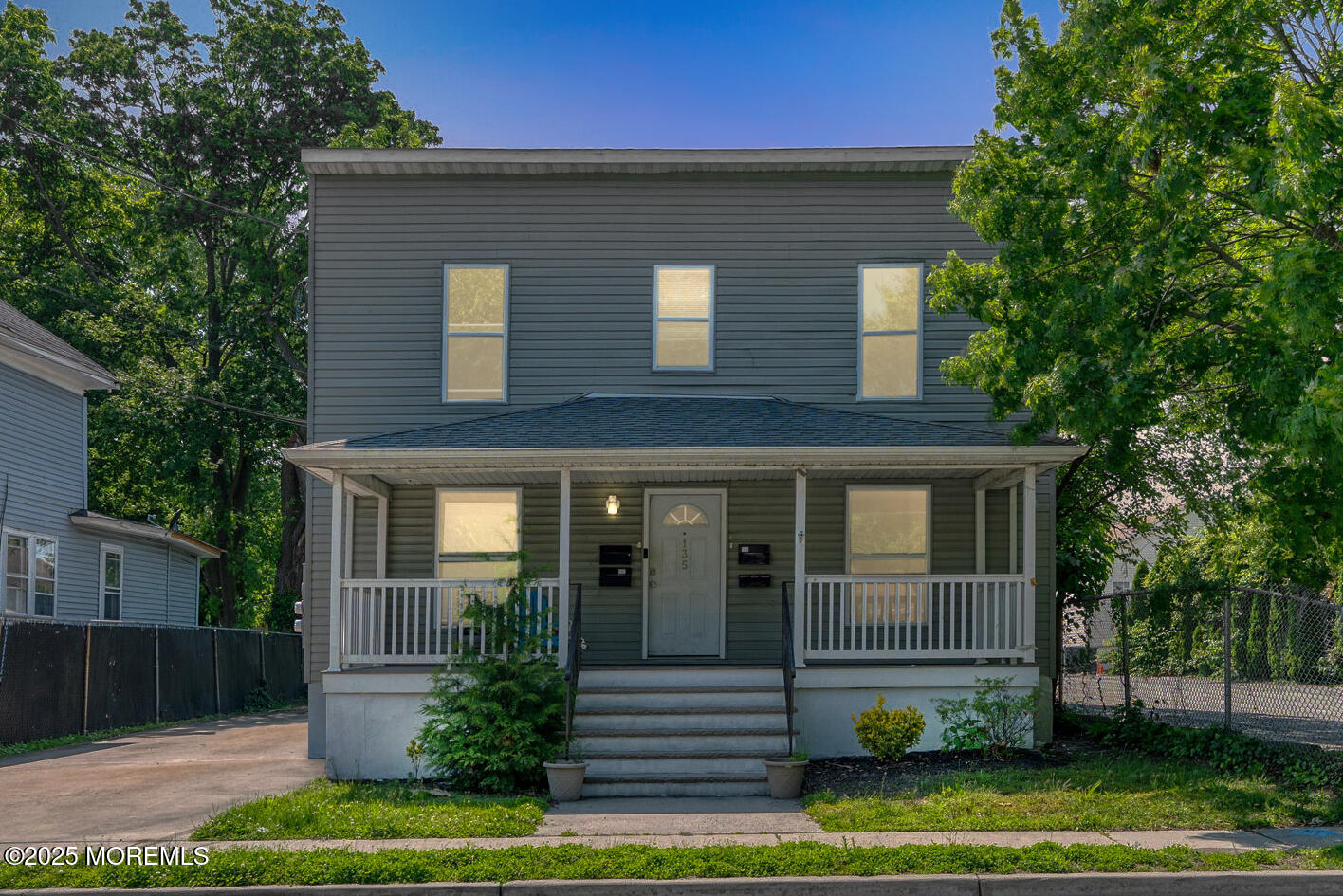 135 Borden Avenue