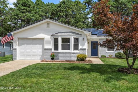 Photo of 97 Yorkwood Drive, Brick, NJ 08723 (MLS # 22531338)