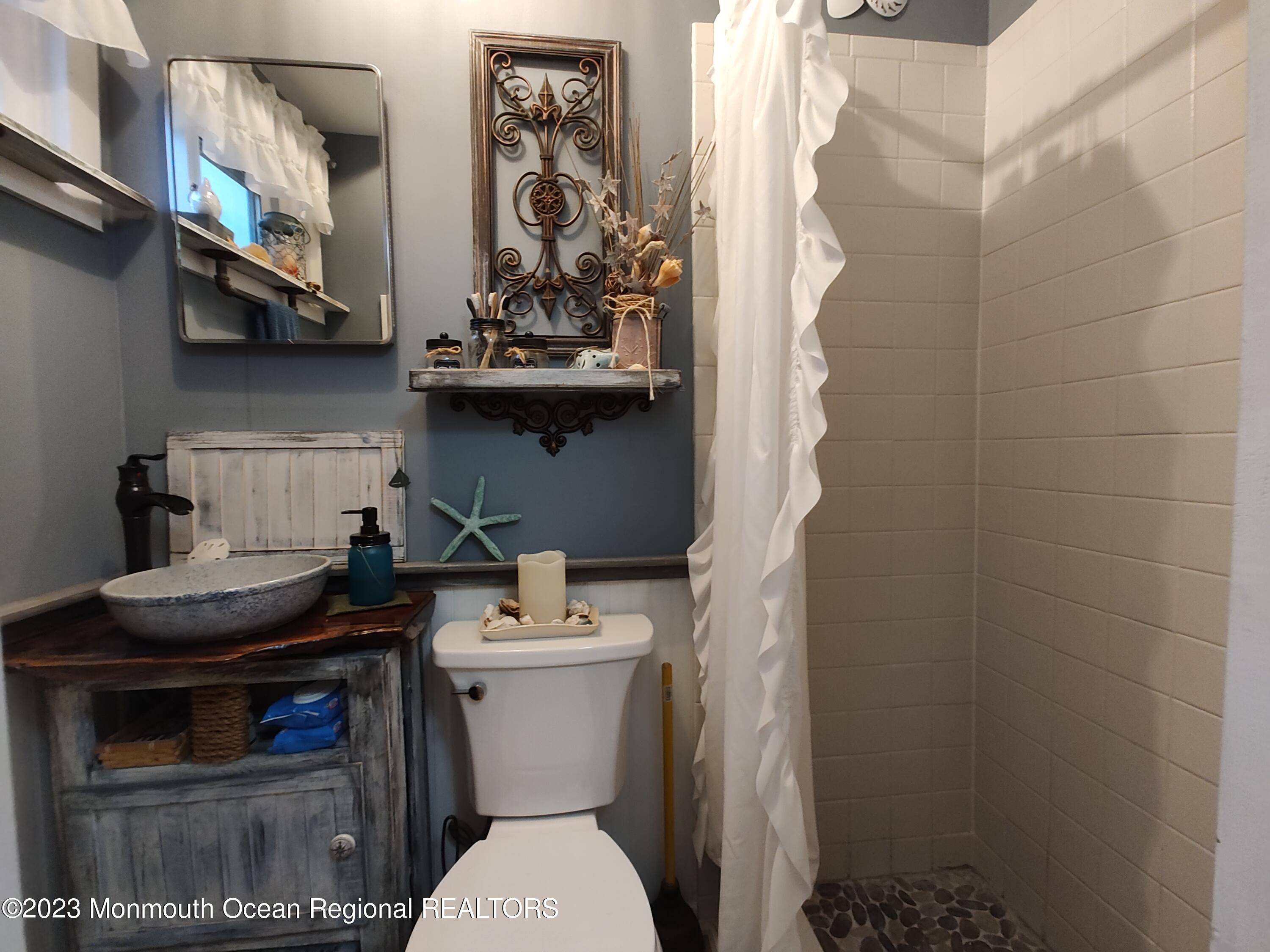 15 Cedarcrest Drive, Bayville, New Jersey image 37