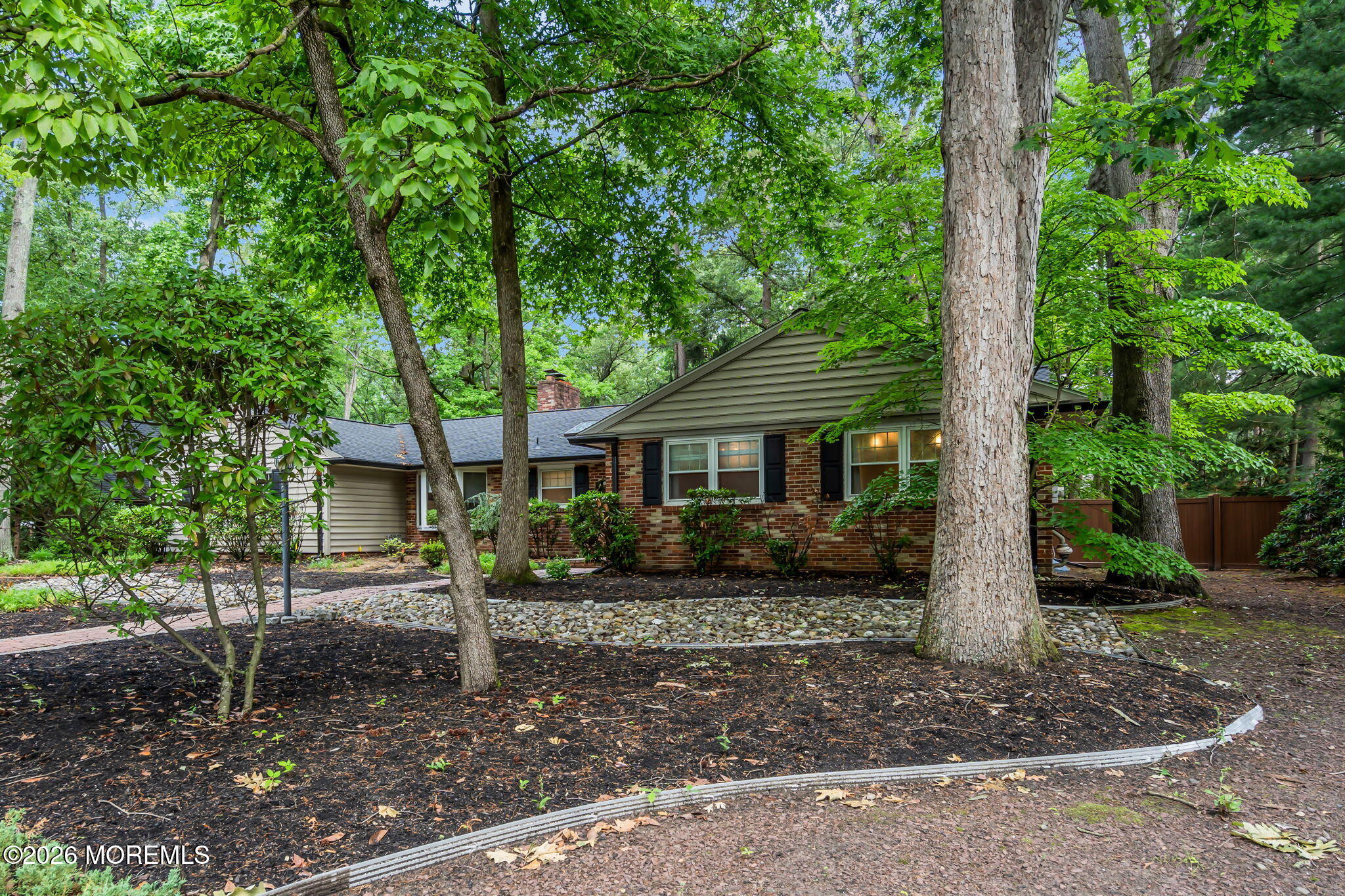12 Indian King Drive