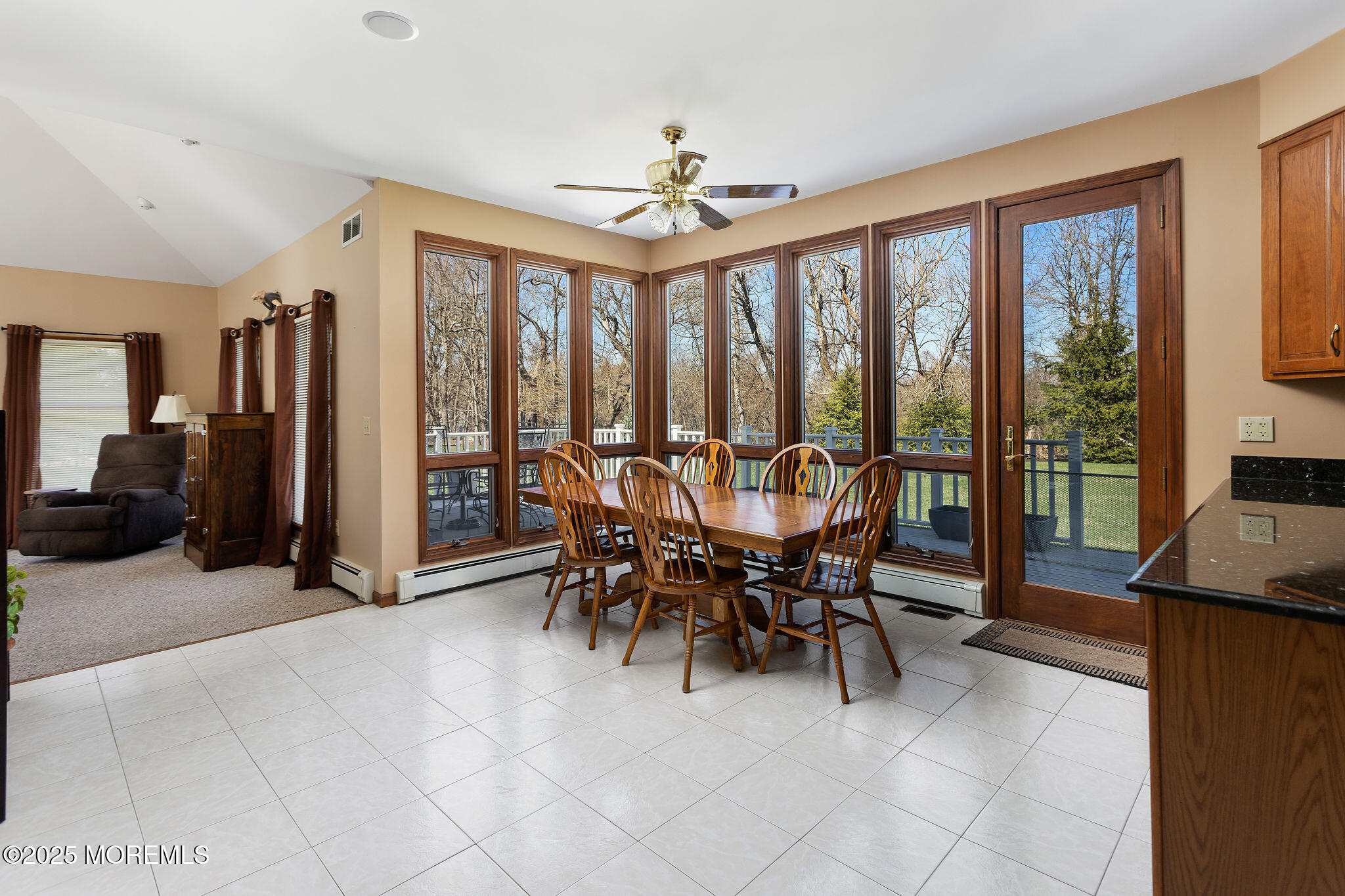 36 Cloverdale Way, Columbus, New Jersey image 16