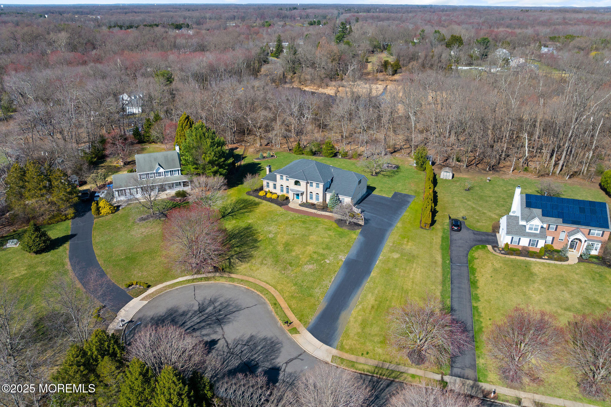 36 Cloverdale Way, Columbus, New Jersey image 4
