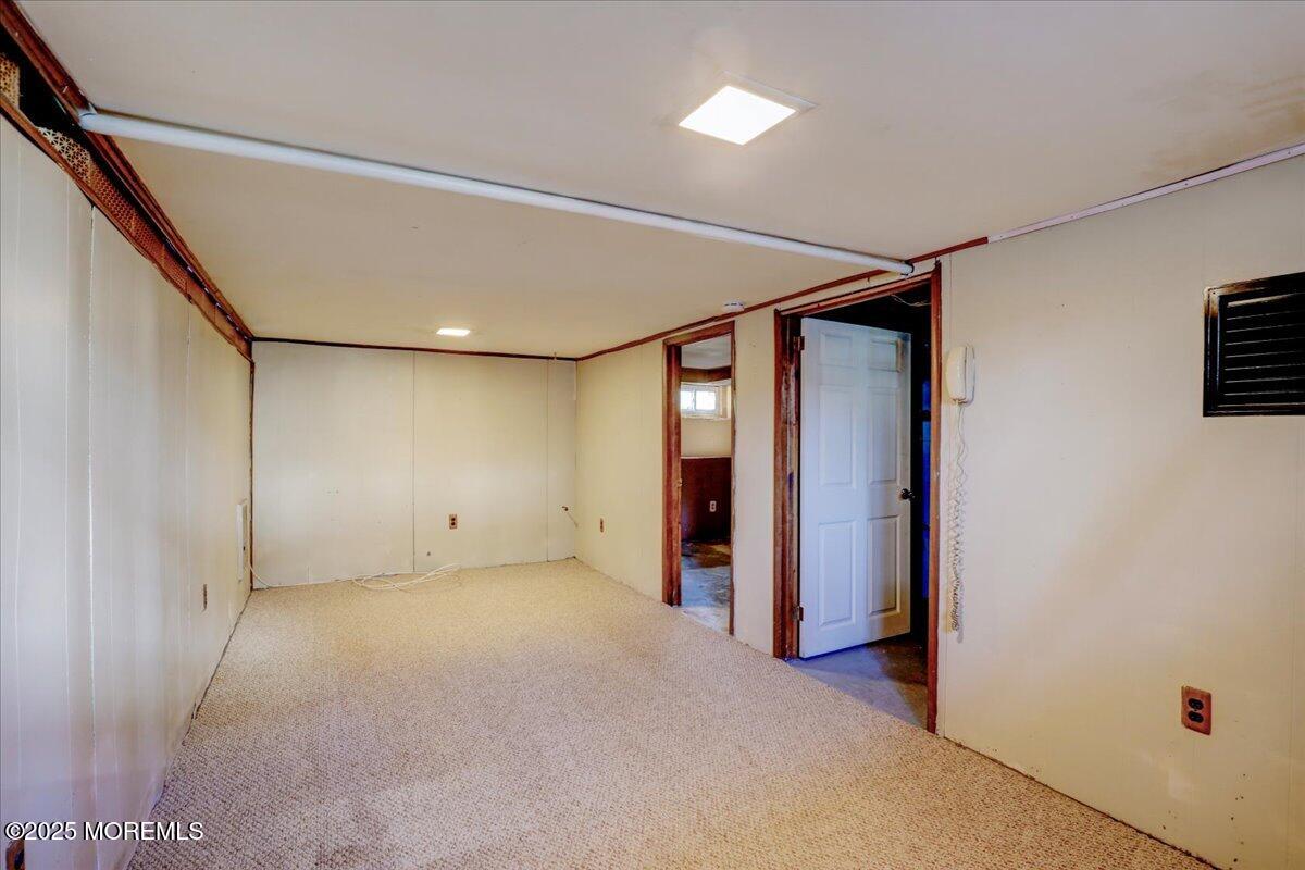 16 Kiawah Avenue, Freehold, New Jersey image 27