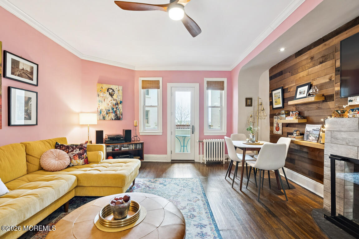 400 Deal Lake Drive 2L