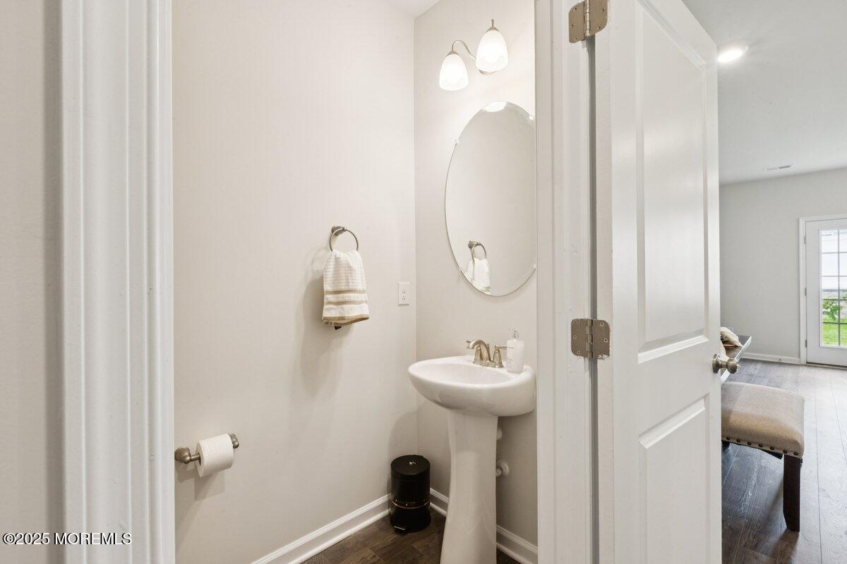 51 Peregrine Way, Burlington, New Jersey image 11