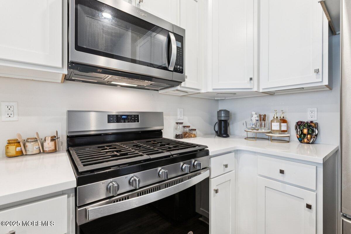 51 Peregrine Way, Burlington, New Jersey image 7