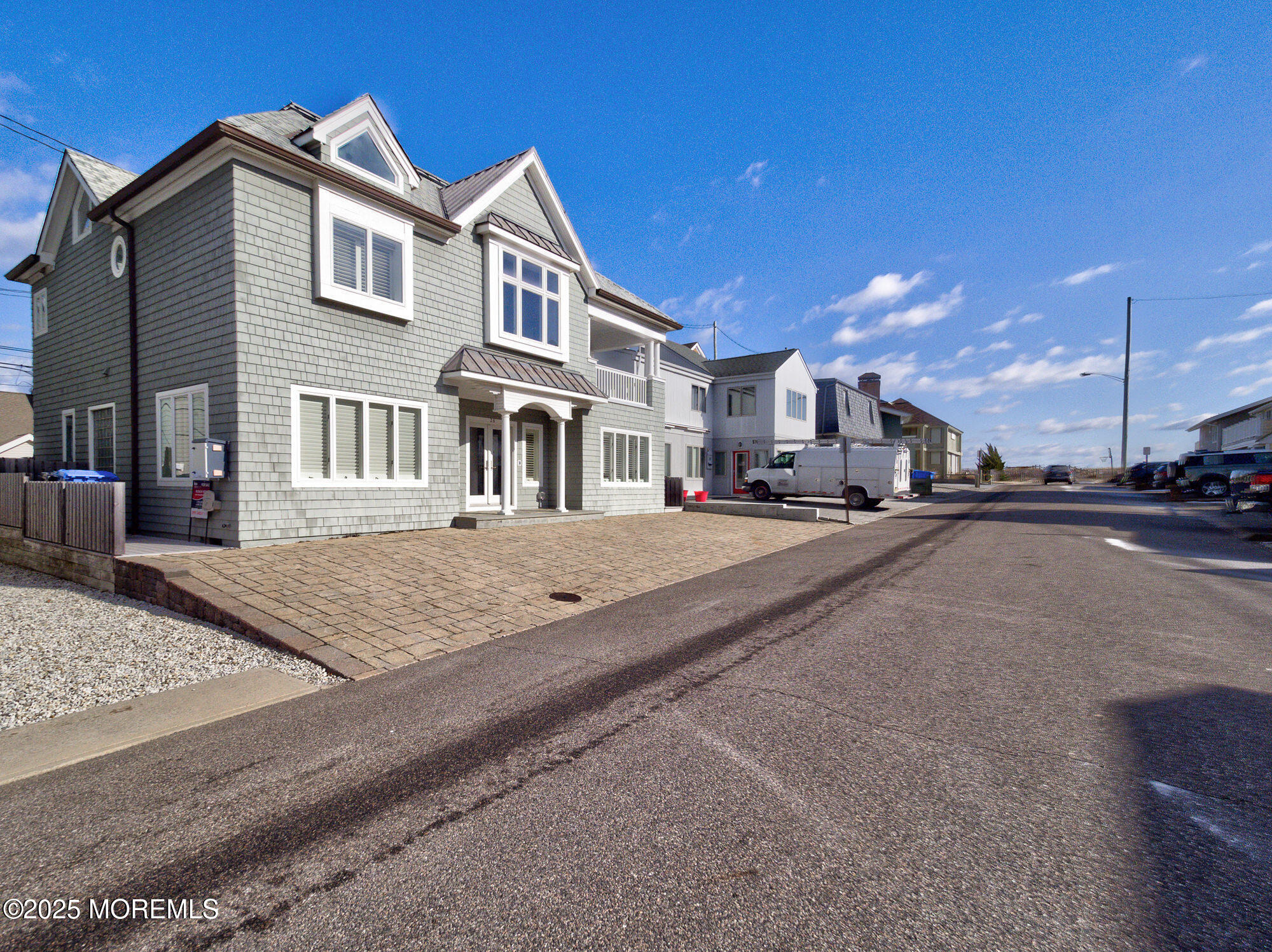 26 N Surf Road