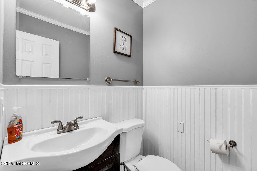 240 Oak Lane, Manchester, New Jersey image 9