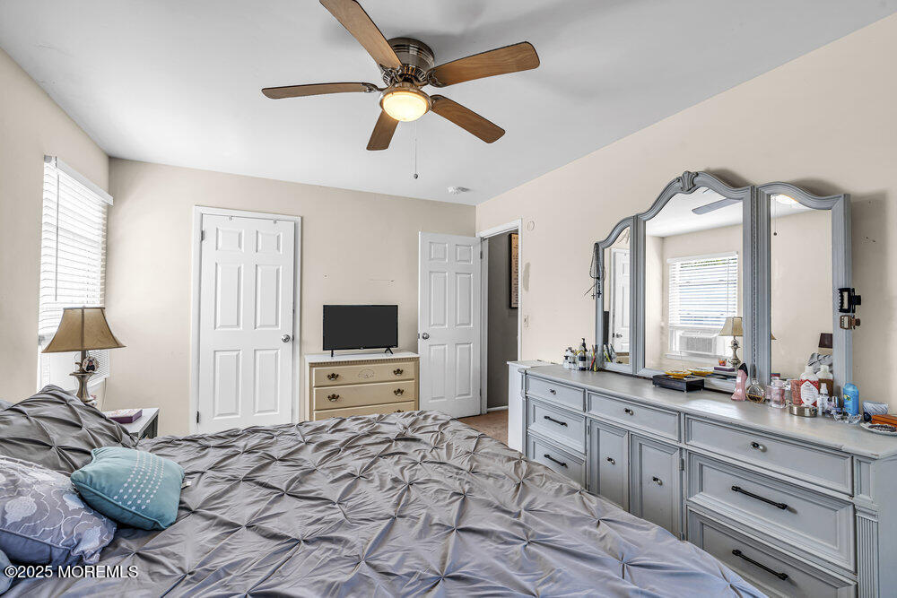 240 Oak Lane, Manchester, New Jersey image 16