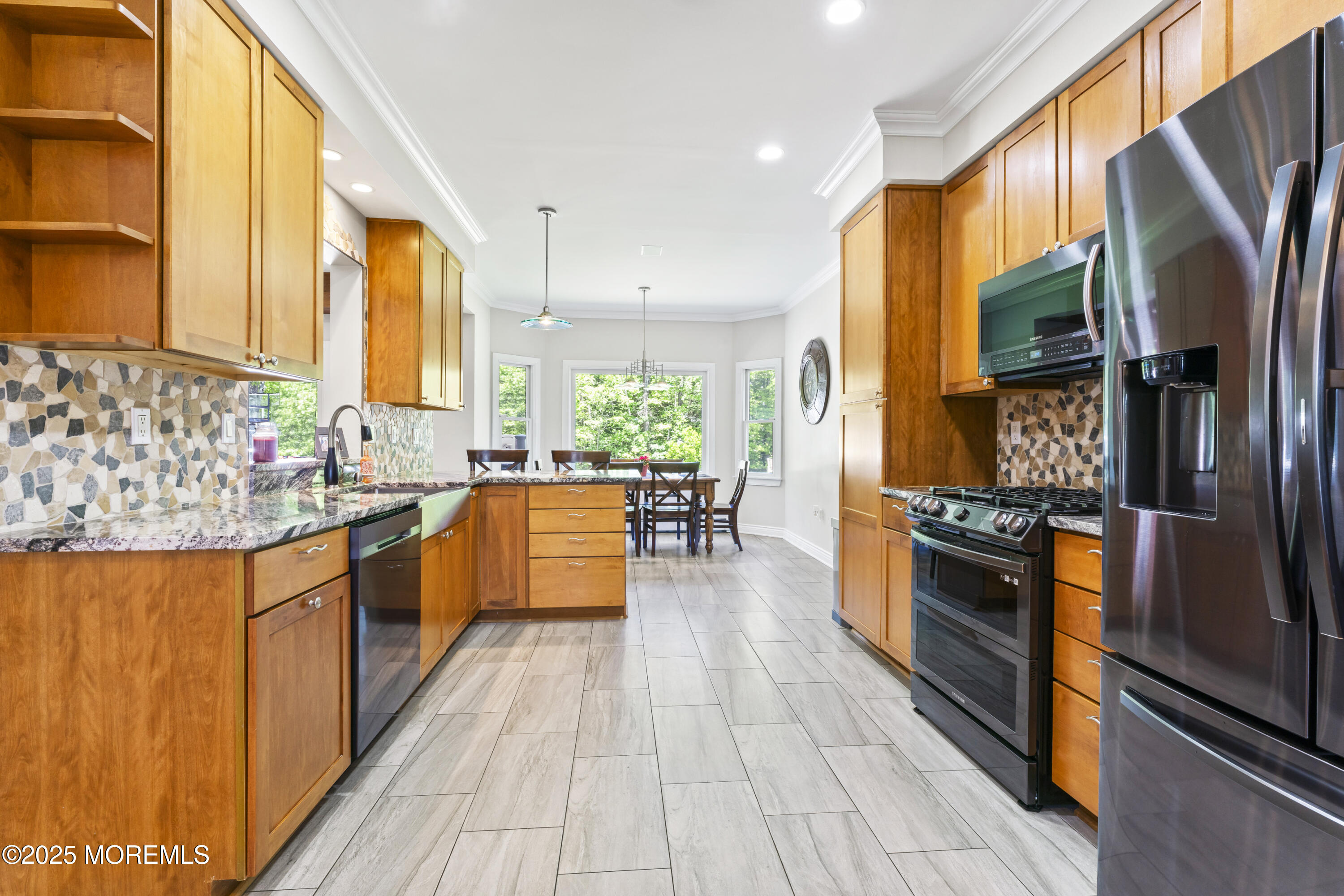 274 Beachview Avenue, Manahawkin, New Jersey image 9
