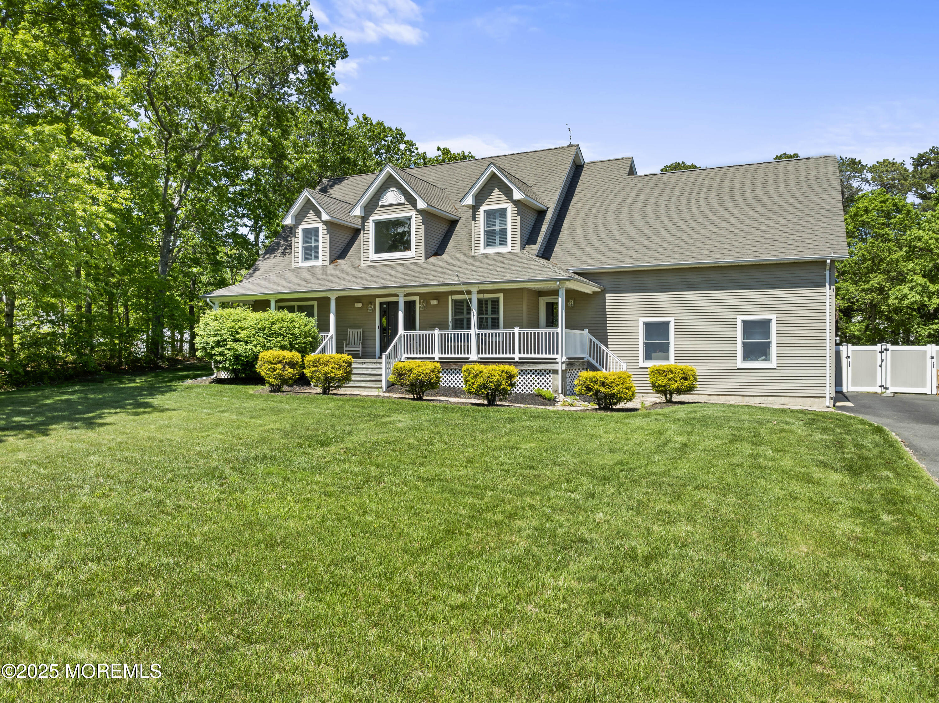 274 Beachview Avenue, Manahawkin, New Jersey image 2