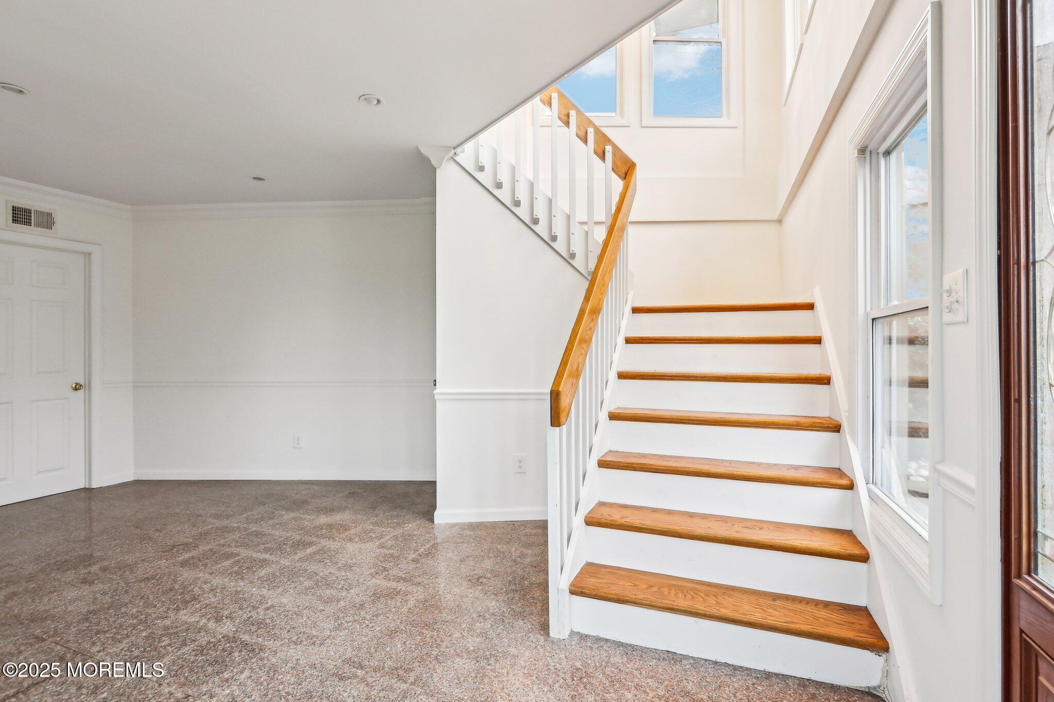 650 Front Street, Union Beach, New Jersey image 6