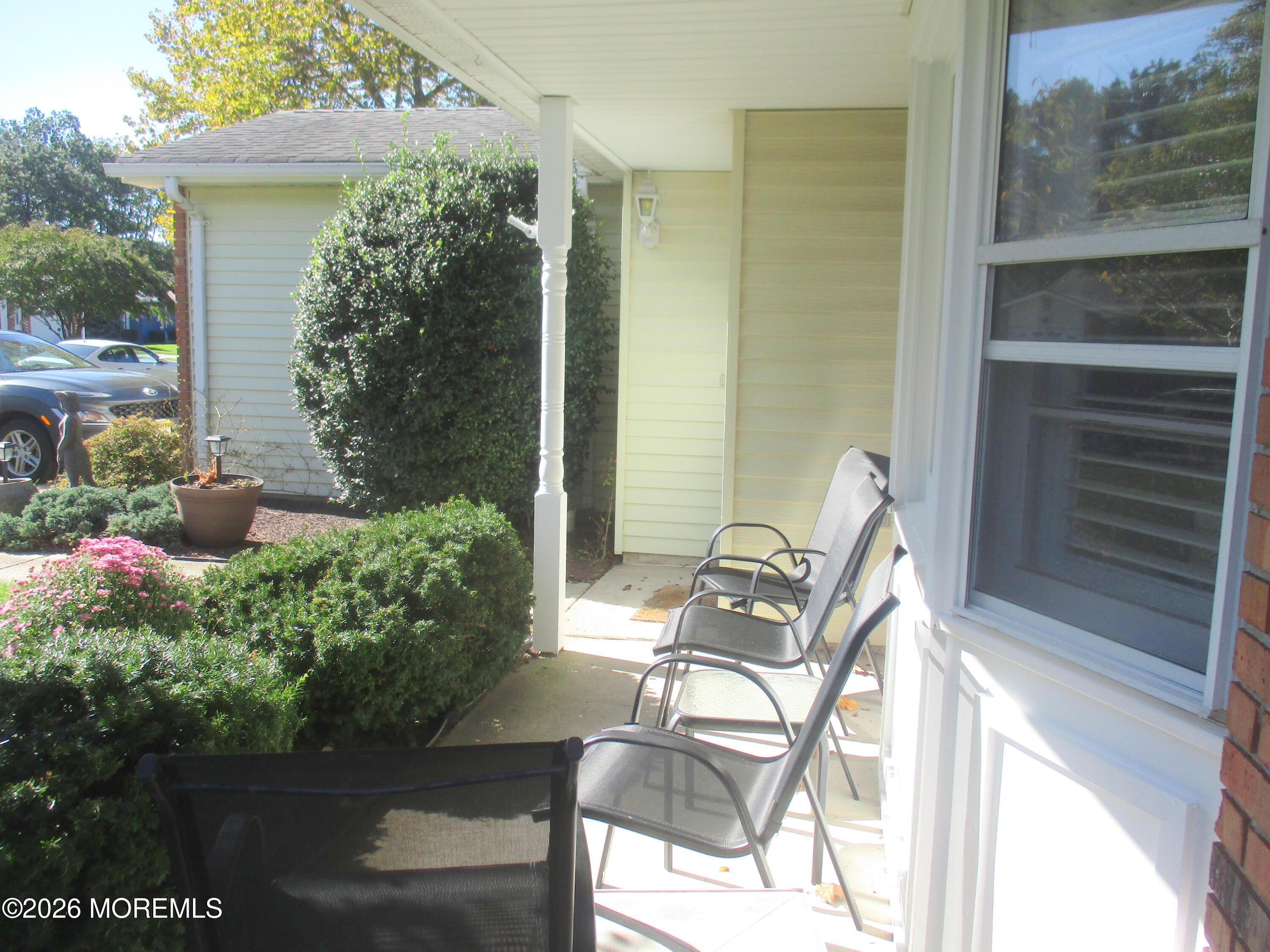 6 Garland Drive